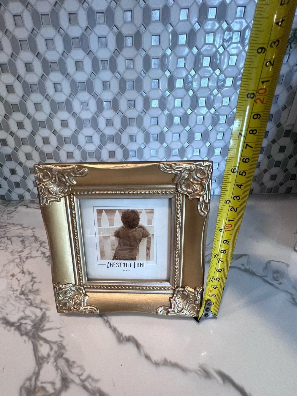 Vintage Baroque Style Picture Frame Gold Resin 4x4 Photo Glass